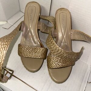 Andrew Geller Gold Metallic Sandals
